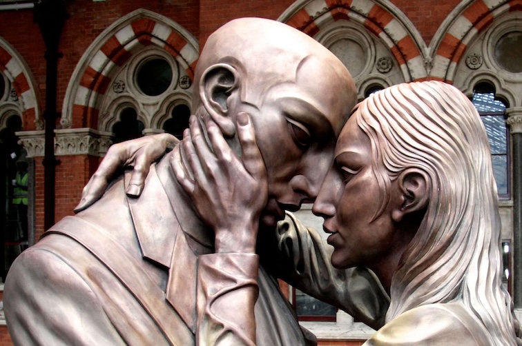 LE DÉMON À L&rsquo;ENDROIT #4 : RENCONTRE DU TROISIÈME TYPE&nbsp;?